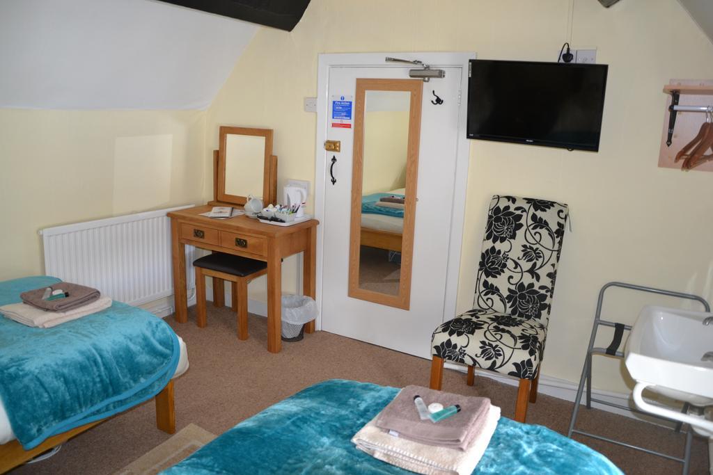 Crown Hotel Corwen Room photo
