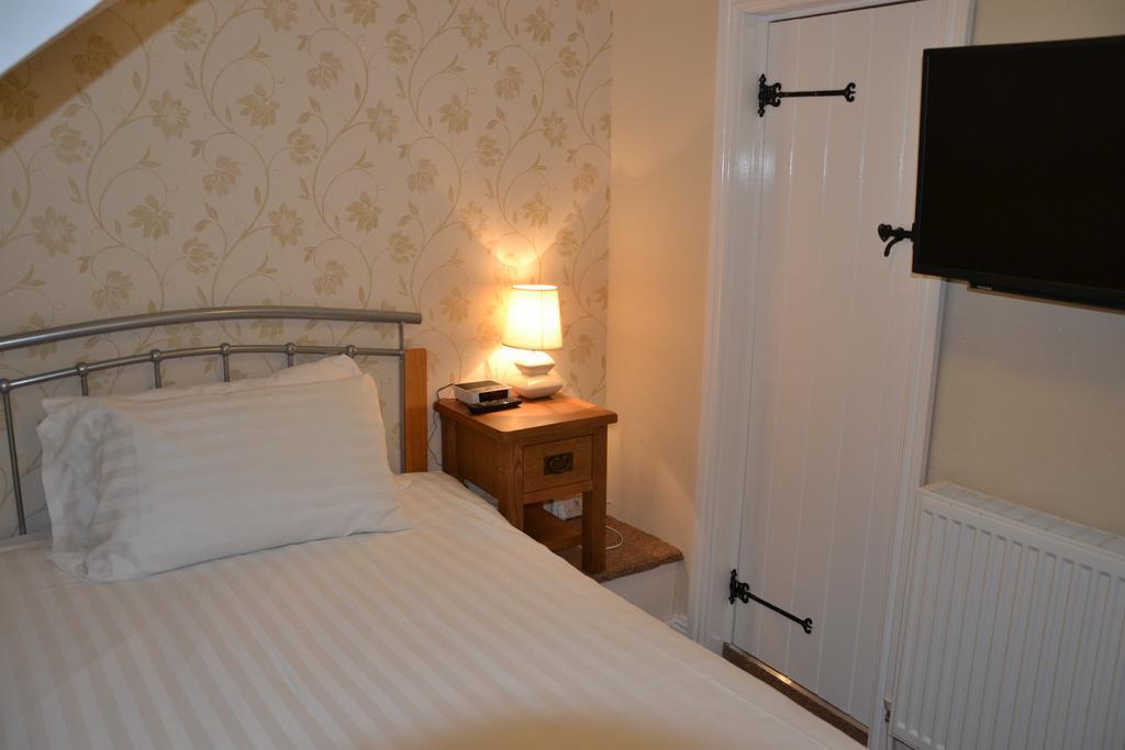Crown Hotel Corwen Room photo